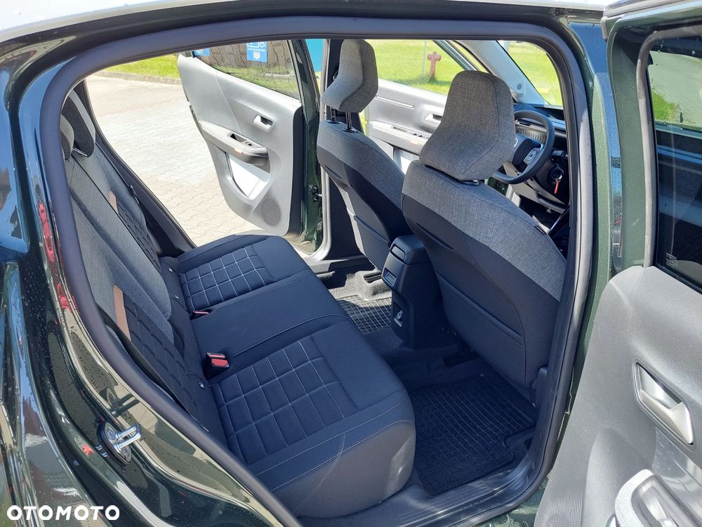 Citroën C3 Aircross ver-1-2-mhev-plus-s-s-edct6 - 25
