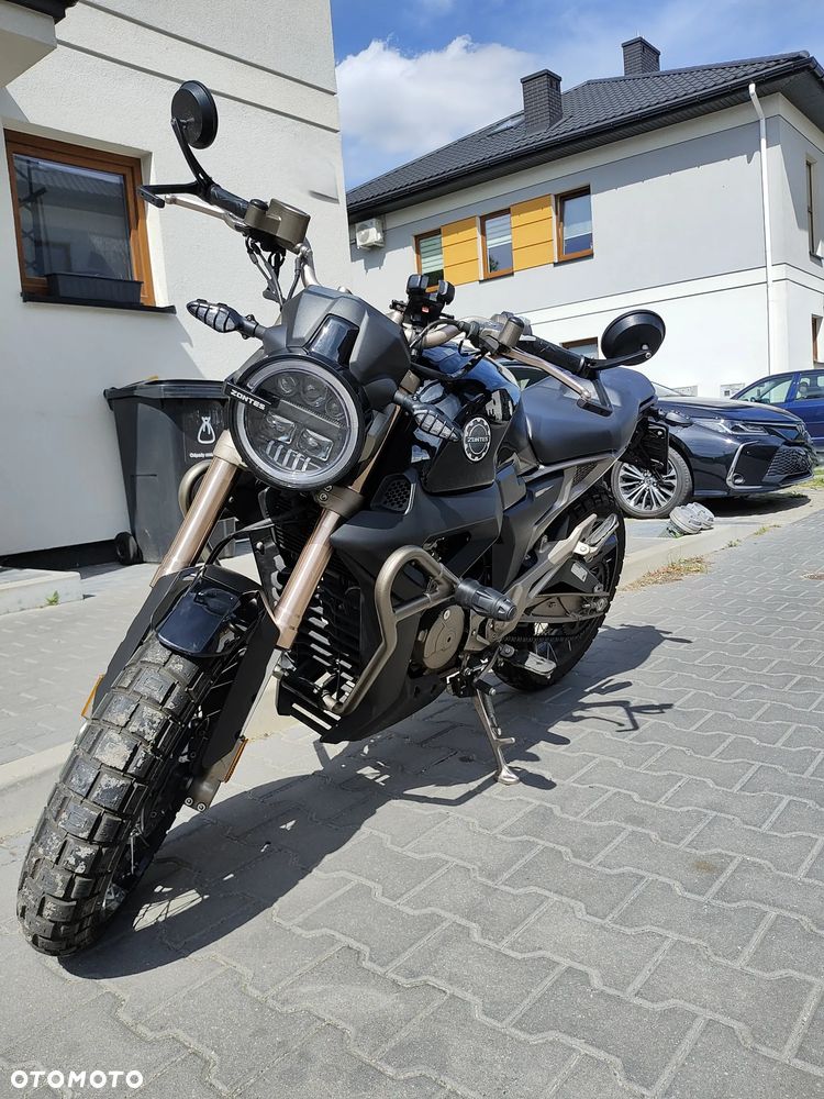Zontes 125 G1 Spoke - 1