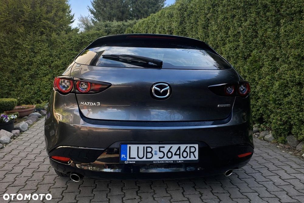 Mazda 3 - 8
