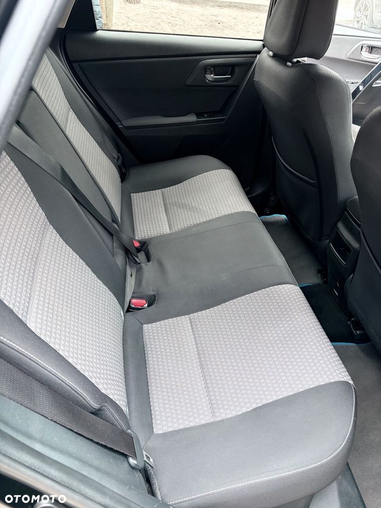 Toyota Auris 1.8 HSD Luna - 15