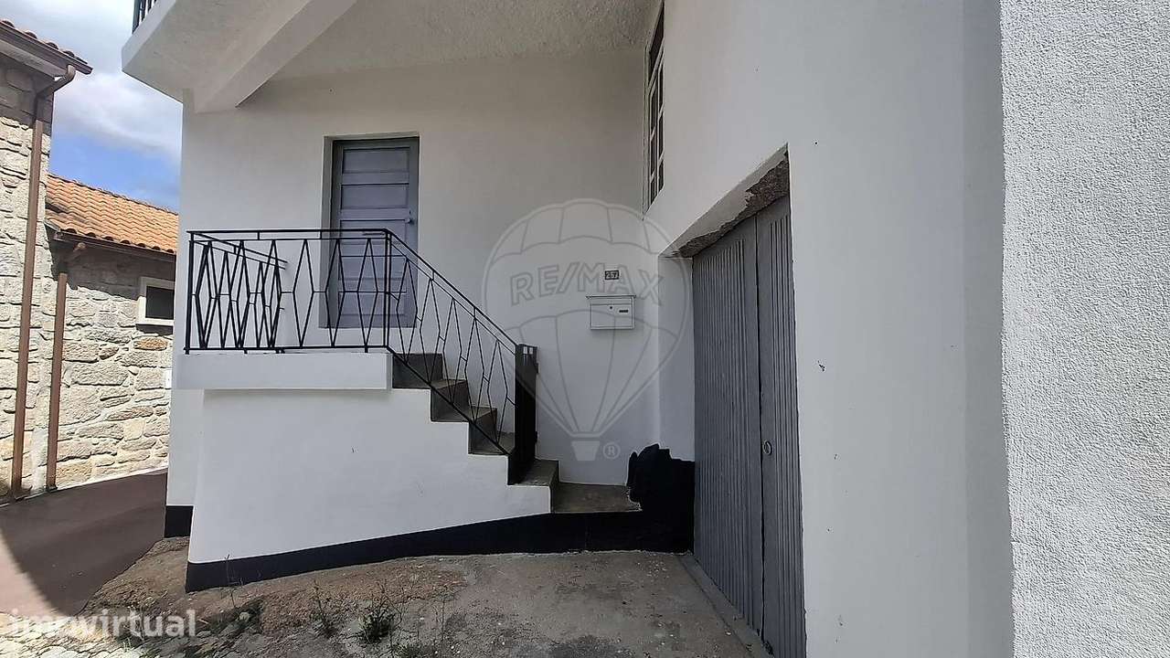 Moradia T2 para venda - Grande imagem: 2/20