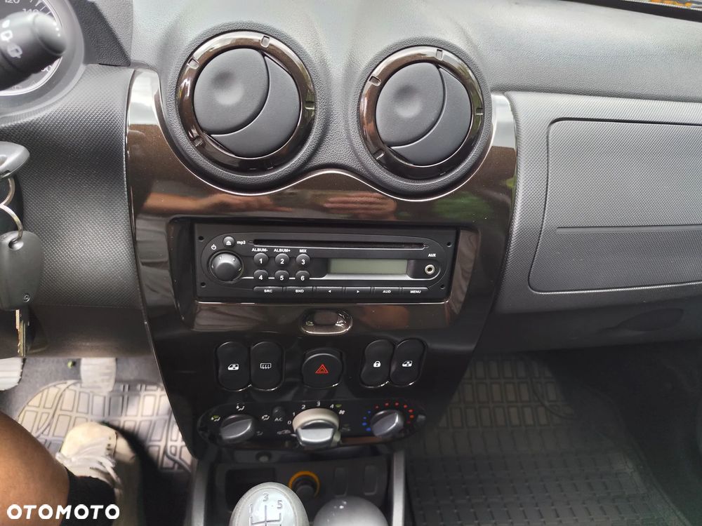 Dacia Duster 1.6 Ambiance - 13