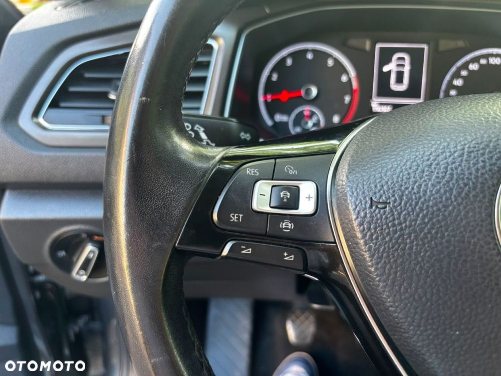 Volkswagen T-Roc 1.0 TSI - 27