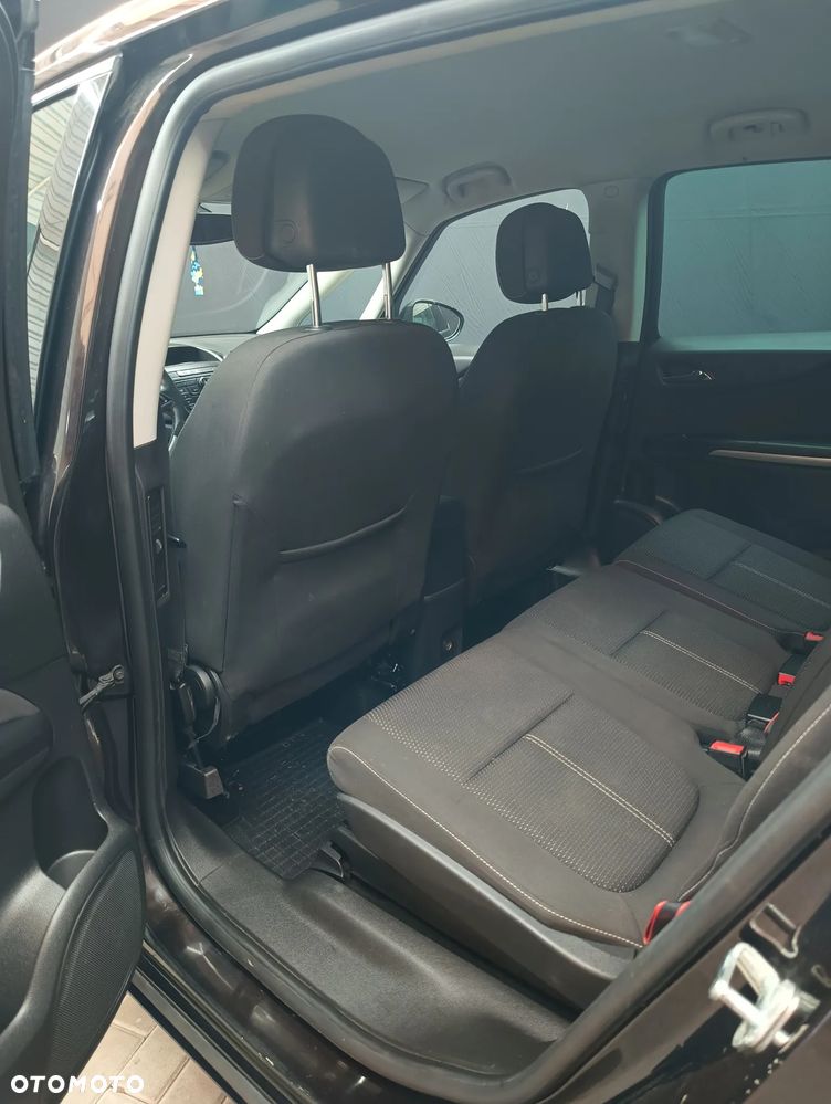Opel Zafira Tourer 2.0 CDTI Edition - 16