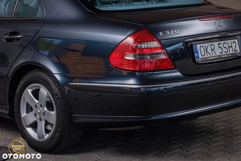 Mercedes-Benz Klasa E 320 CDI Avantgarde - 5