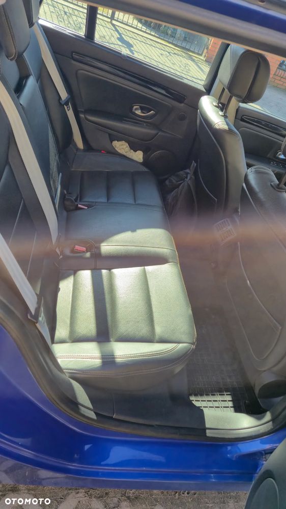 Renault Laguna 2.0 dCi Bose Edition - 11