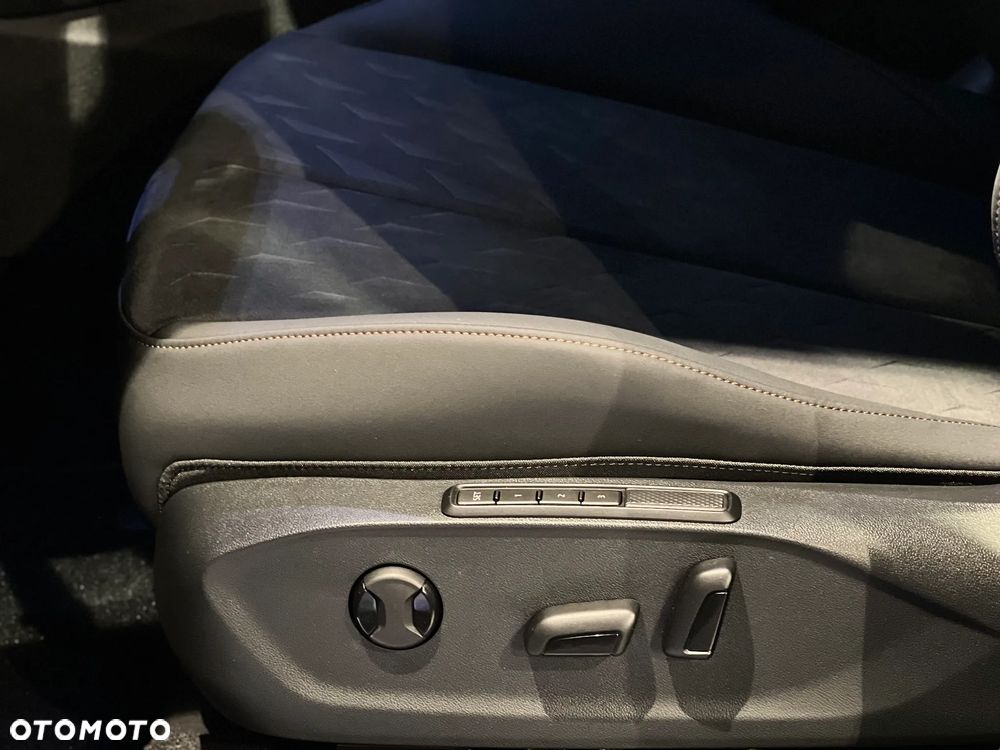 Cupra Terramar 1.5 eTSI mHEV DSG - 13