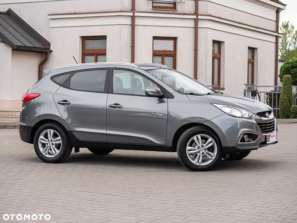Hyundai ix35 blue 1.6 2WD Finale Silver - 3