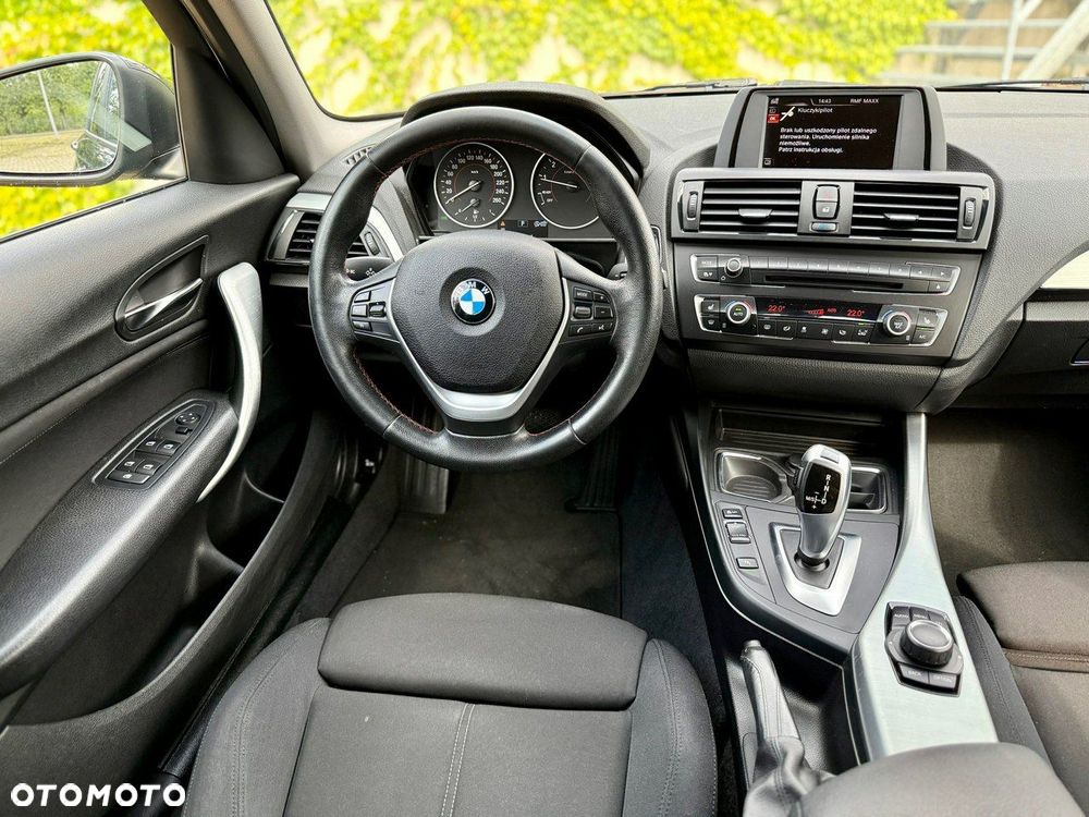 BMW Seria 1 118i Sport Line - 18