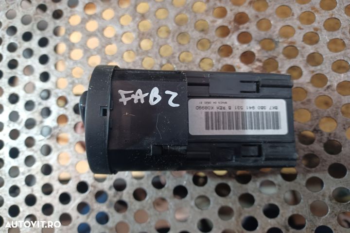 COMUTATOR FARURI/BLOC LUMINI Skoda Fabia 2 (facelift)  [din 2010 pana  2014] seria - 1