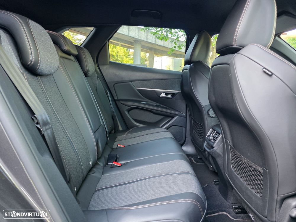Peugeot 3008 1.5 BlueHDi GT Line EAT8 - 15