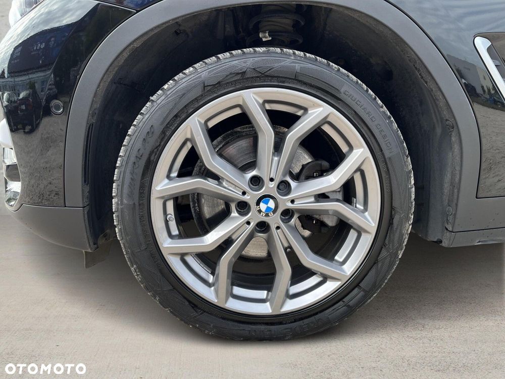 BMW X3 xDrive20d xLine - 9