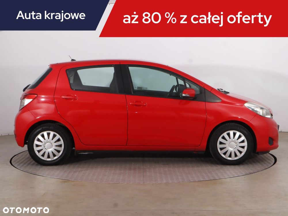 Toyota Yaris - 8