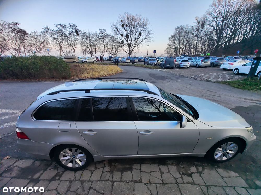 BMW Seria 5 520d Touring - 5