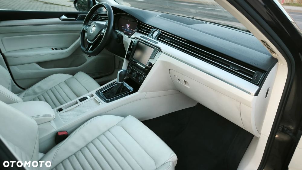 Volkswagen Passat Alltrack 2.0 TDI SCR 4Motion DSG (BMT) - 7