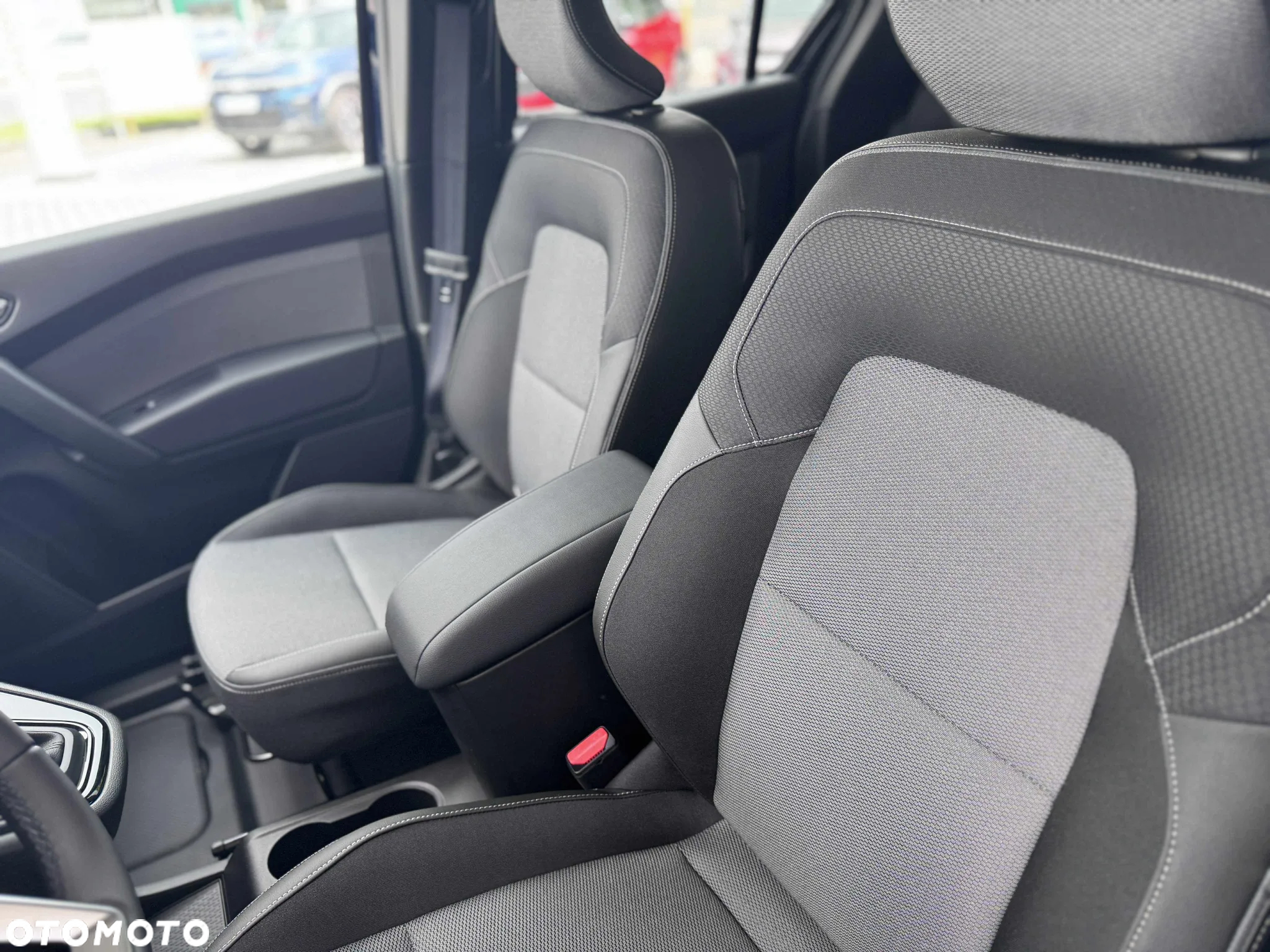 Renault Kangoo 1.3 TCe Techno EDC - 11