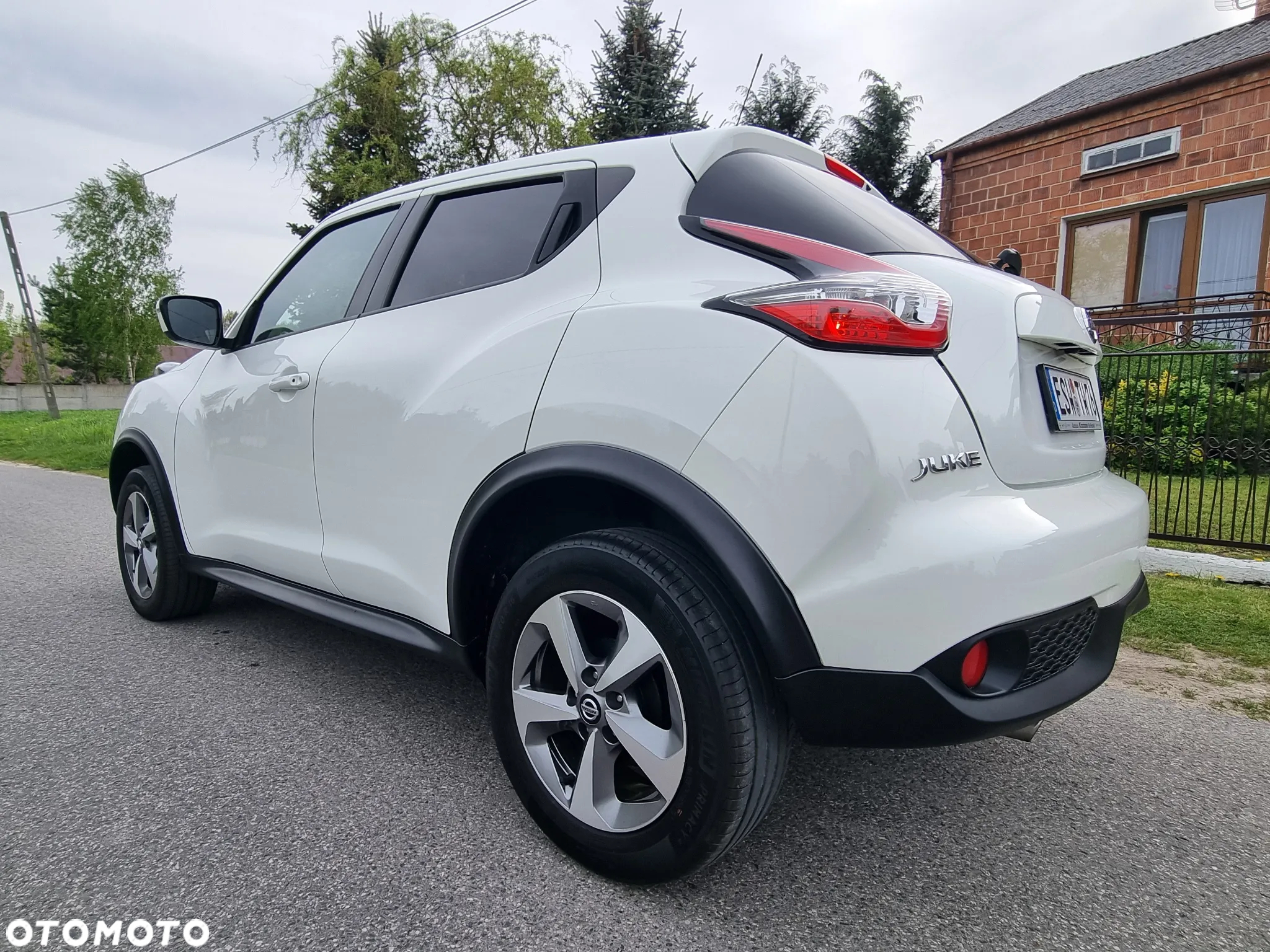Nissan Juke 1.6 N-Connecta - 12