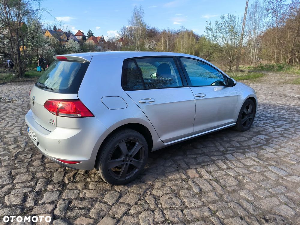 Volkswagen Golf 1.6 TDI BMT Comfortline - 14