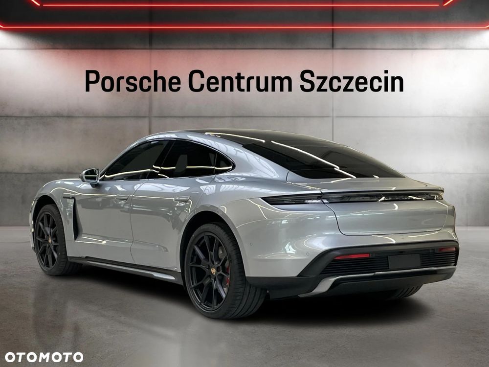 Porsche Taycan 105kWh 4S Performance Plus - 3