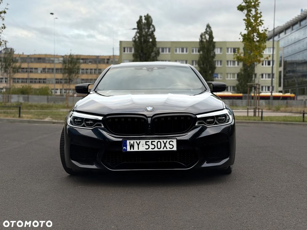 BMW Seria 5 M550i xDrive sport - 3