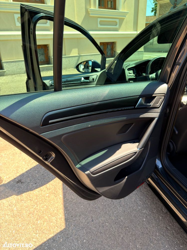 Volkswagen Golf GTD (BlueMotion Technology) DSG - 15