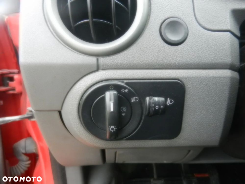 Ford Fusion 1.4 Ambiente - 16