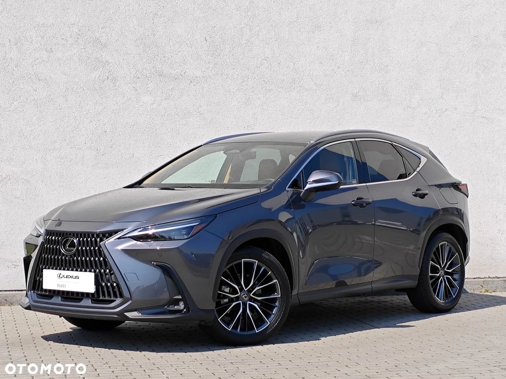 Lexus NX 350h Omotenashi AWD - 2