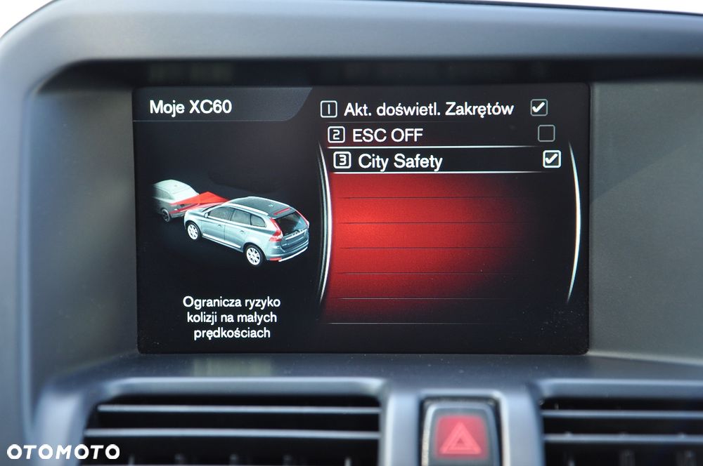 Volvo XC 60 D4 Geartronic Summum - 33