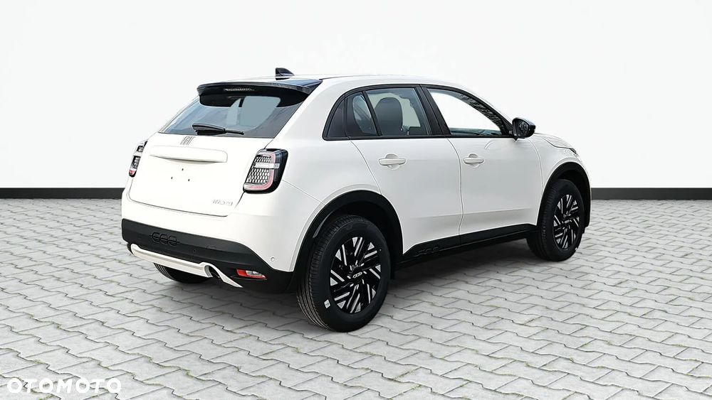 Fiat 600 1.2 Turbo Pop eDCT - 5