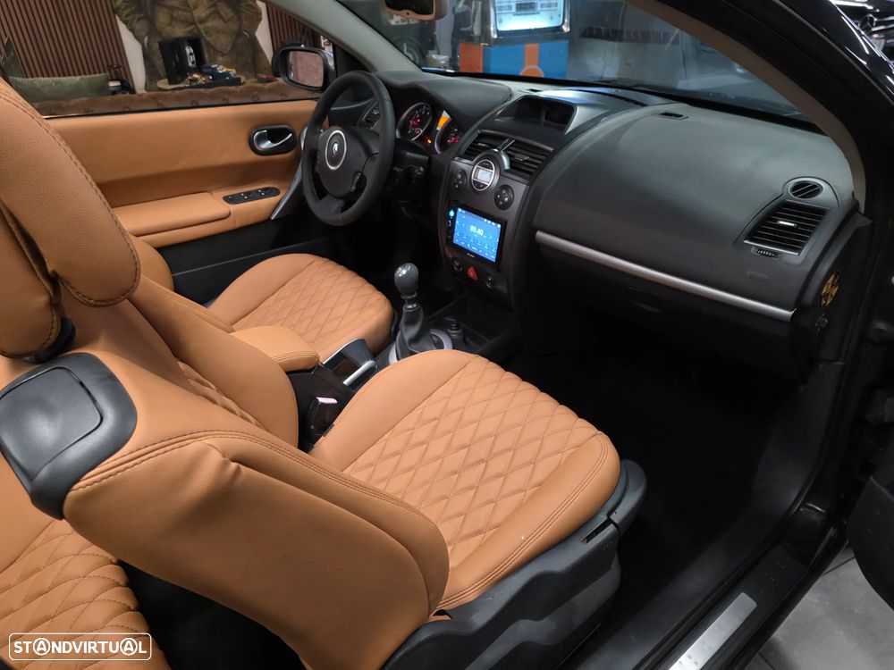 Renault Mégane CC 1.5 dCi Luxe - 7