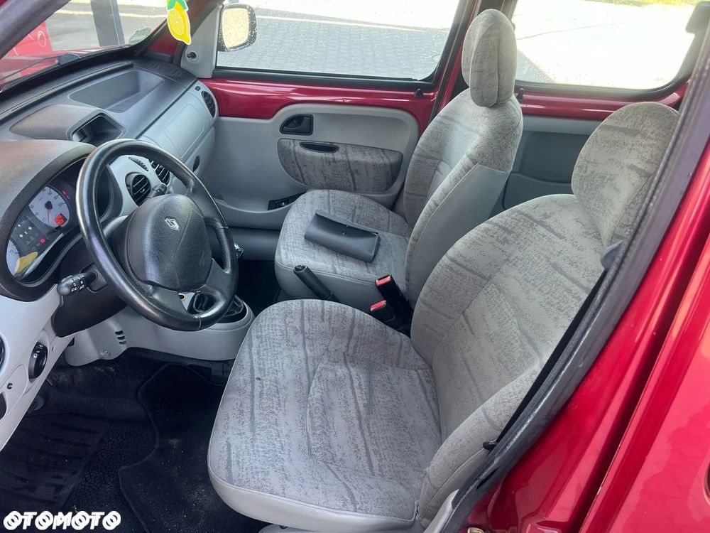 Renault Kangoo 1.6 16V Alize - 9