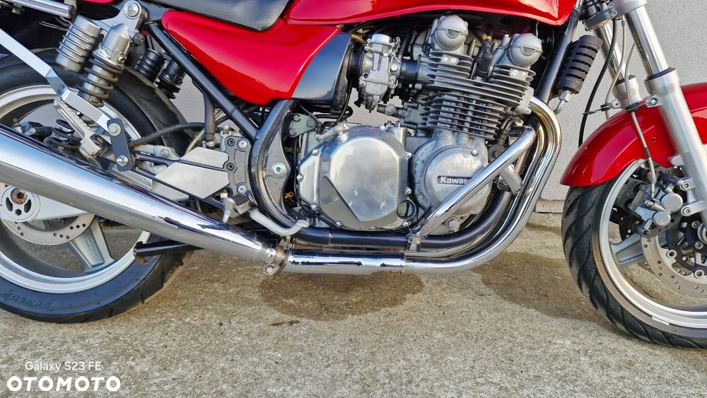 Kawasaki Zephyr - 20