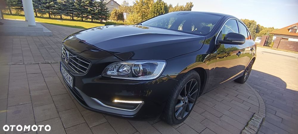 Volvo S60 - 1