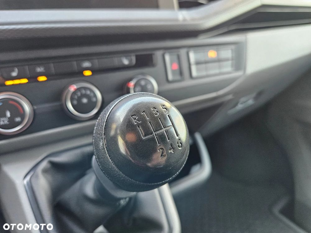 Volkswagen Transporter 2.0TDI 150KM - 15