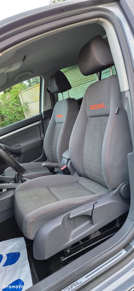 Volkswagen Golf 1.6 FSI Goal - 10