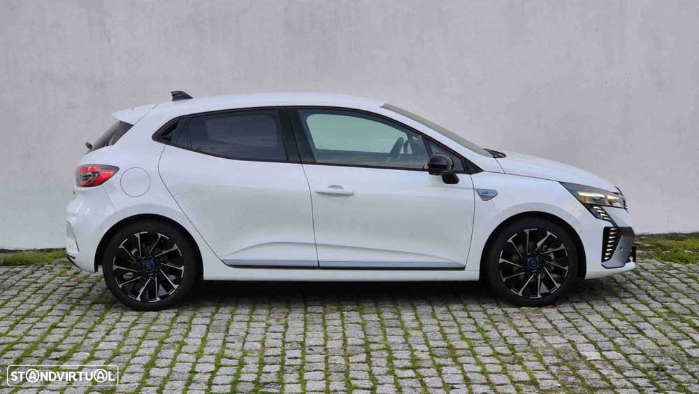 Renault Clio 1.6 E-Tech Full Hybrid Esprit Alpine - 4