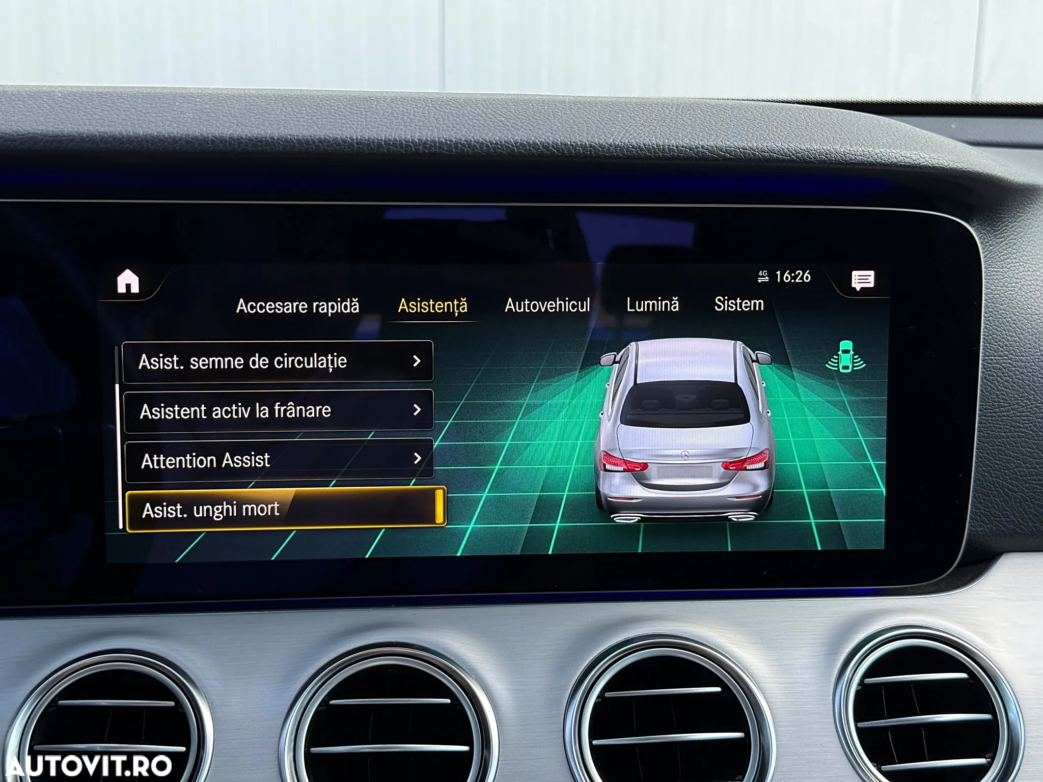Mercedes-Benz E 300 de 9G-TRONIC AMG Line - 19
