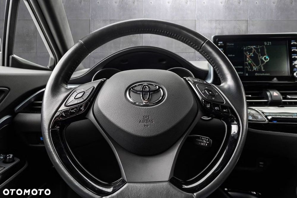 Toyota C-HR Lounge - 14