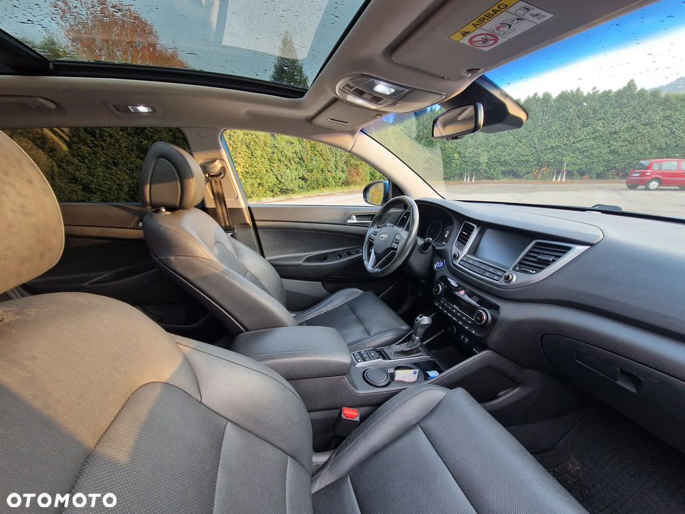 Hyundai Tucson 2.0 CRDI 4WD Automatik Premium - 9