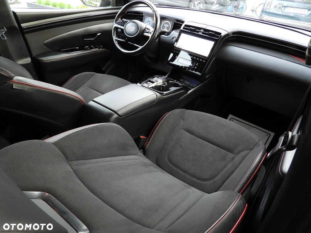 Hyundai Tucson 1.6 T-GDi HEV Executive N Line 4WD - 4