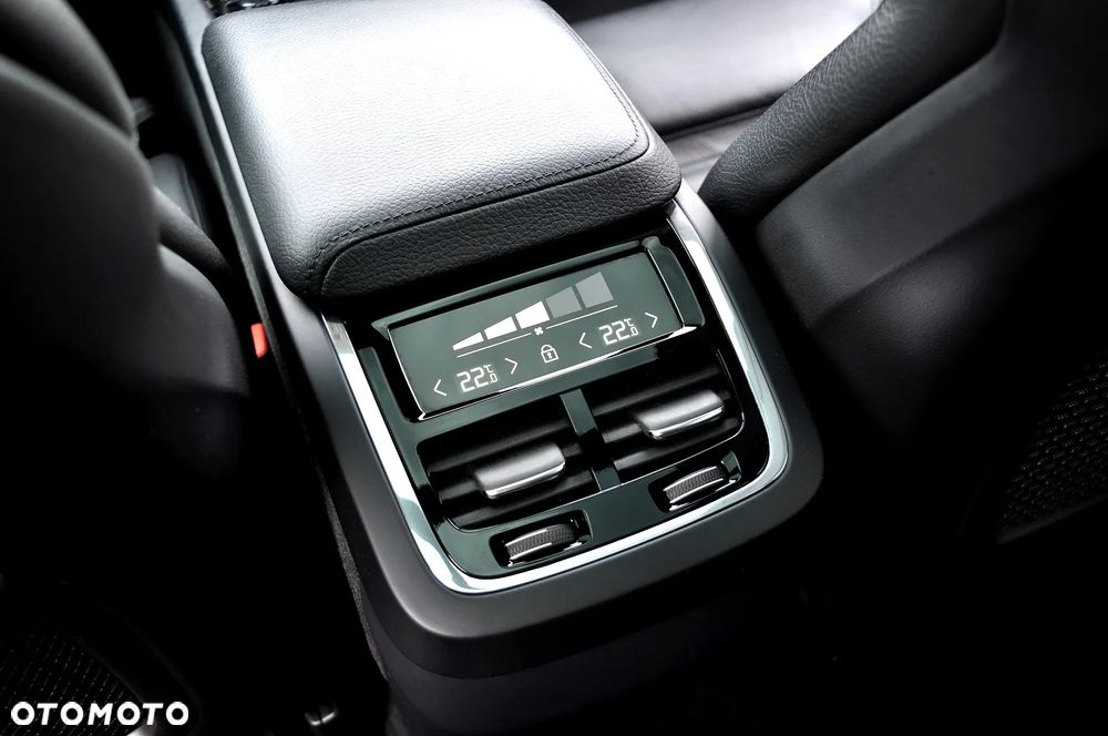 Volvo XC 60 D4 AWD Inscription - 30