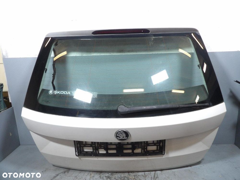 SKODA FABIA III 3 KOMBI TYLNA KLAPA  LF9E