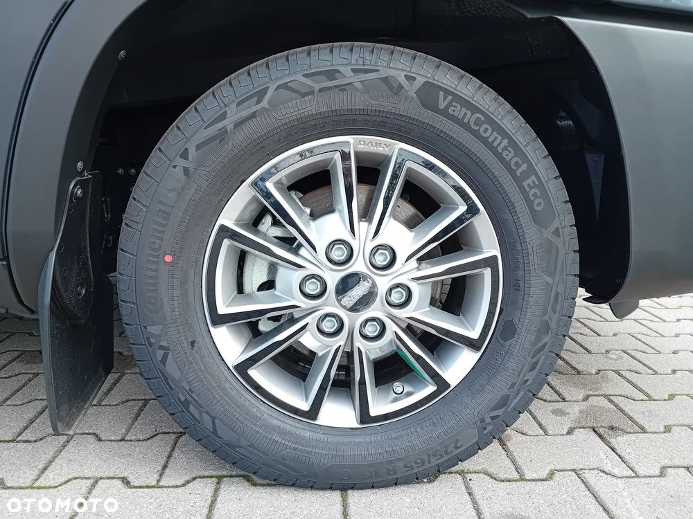 Iveco Daily 35S18HA8 V 3.0D 180KM Hi-Matic L4H2 - 24