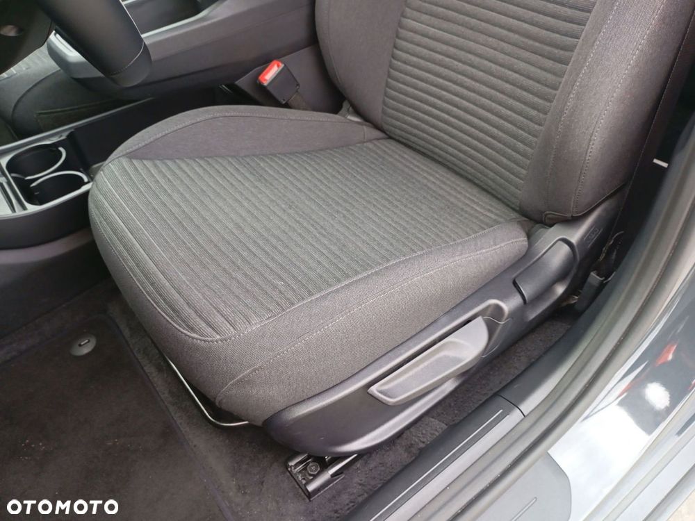 Kia EV4 58.3kWh Air - 12