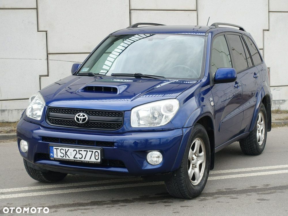Toyota RAV4 D-4D 4x4 - 6