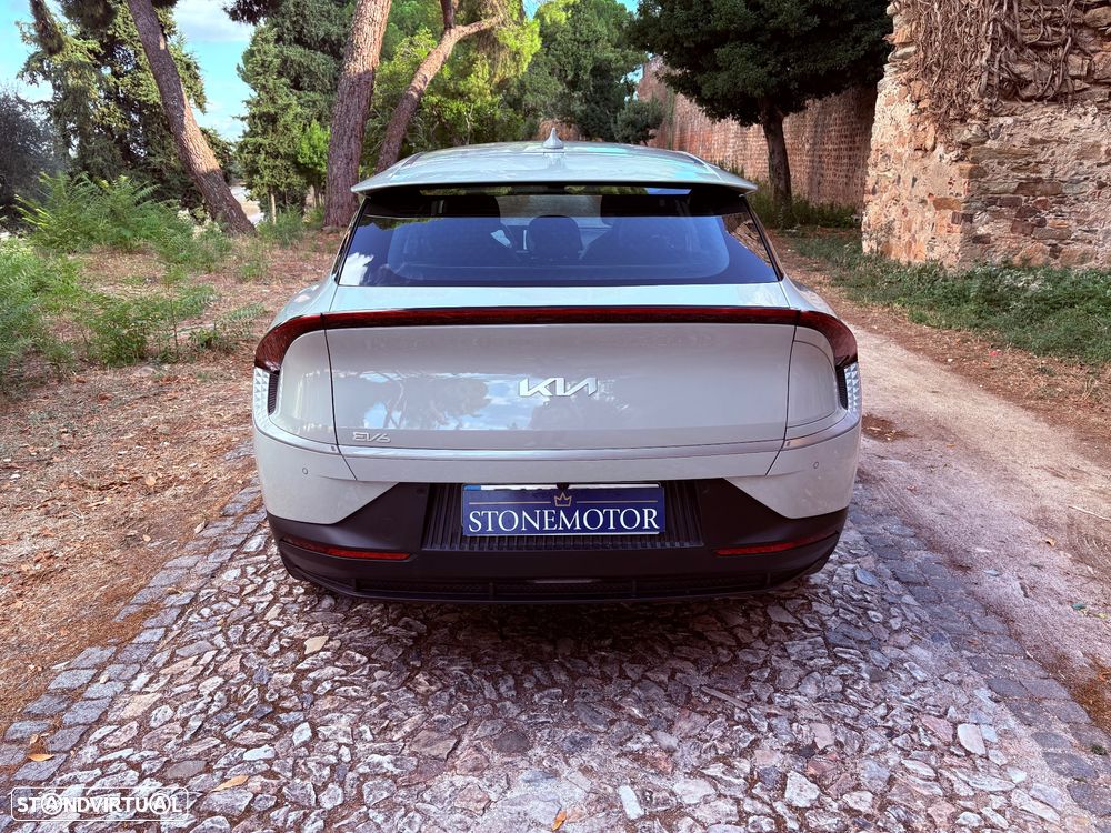 Kia EV6 77.4 kWh Earth - 5