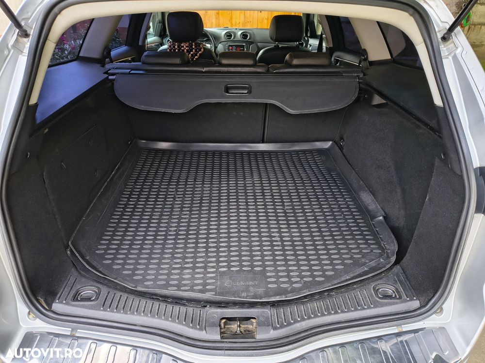 Ford Mondeo 2.0 TDCI Titanium - 12