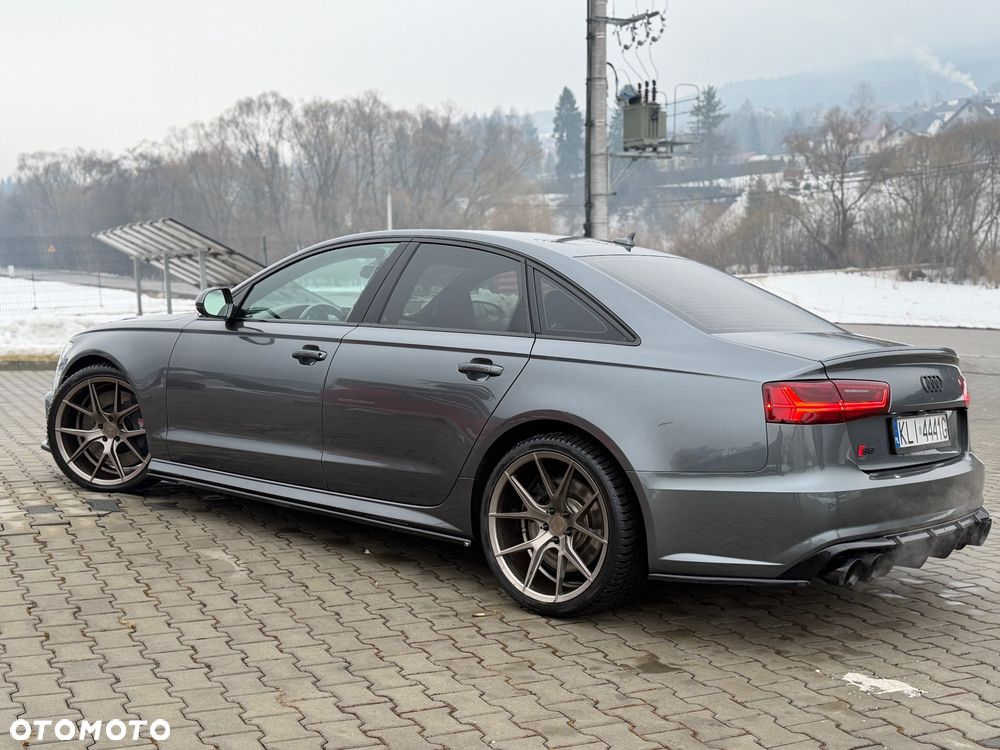 Audi S6 Limousine - 4