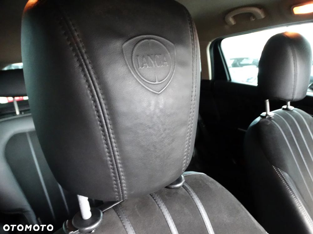 Lancia Delta 1.6 MultiJet 16v DFN6 Platinum - 31