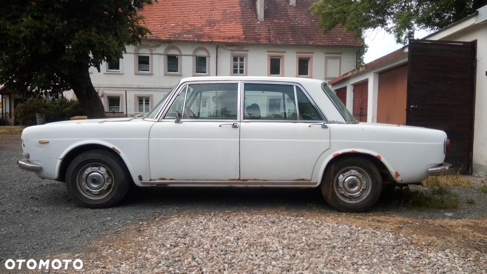 Lancia Inny - 3